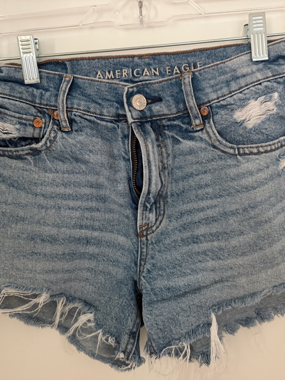 American Eagle Mid-Wash Strigid Distressed Denim Cutoff Shorts, Size 00